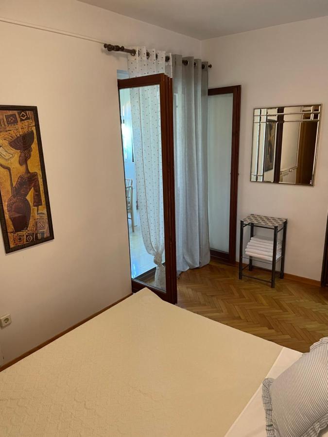 Gorana Studio Apartment Jelsa  Luaran gambar