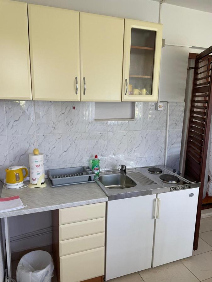 Gorana Studio Apartment Jelsa  Luaran gambar