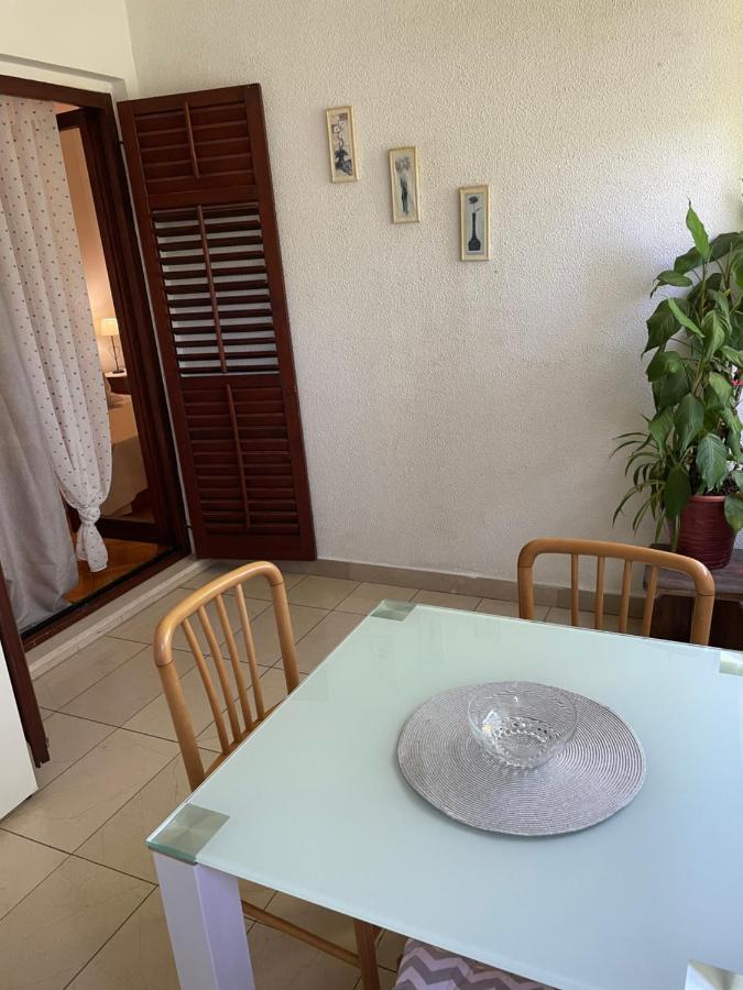 Gorana Studio Apartment Jelsa  Luaran gambar